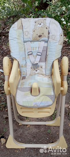 Детский стульчик для кормления