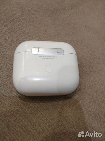 Зарядный кейс для airpods 3