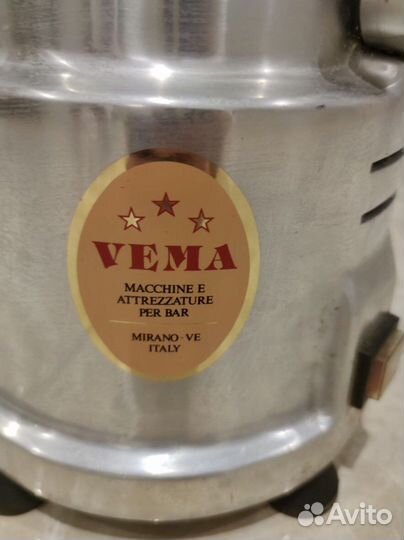 Соковыжималка Vema CE2047L