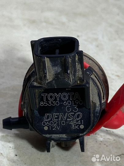 Моторчик омывателя фар Toyota Camry 40