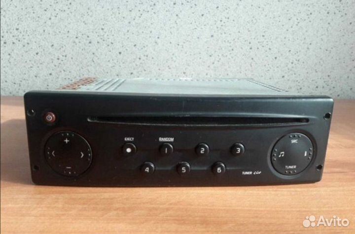 Автомагнитола