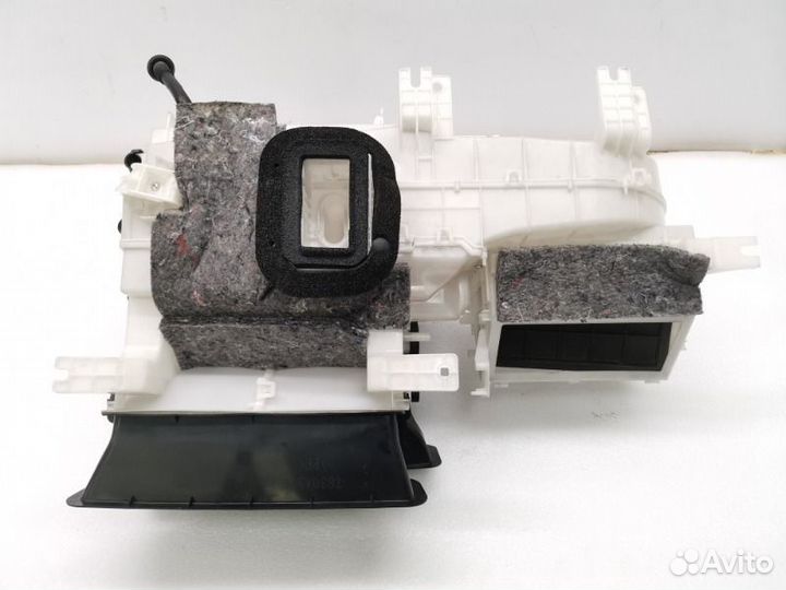 Корпус печки Mitsubishi Outlander 3 рестайлинг 2.0