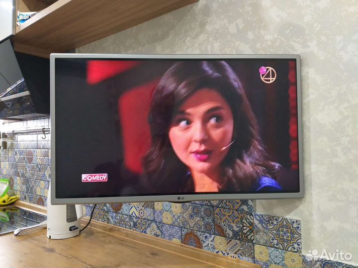 Установка подвес крепление монтаж телевизора