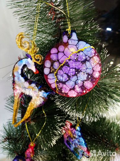 Елочные игрушки из эпоксидной смолы