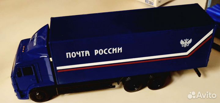 Модель грузовика Камаз Почта России