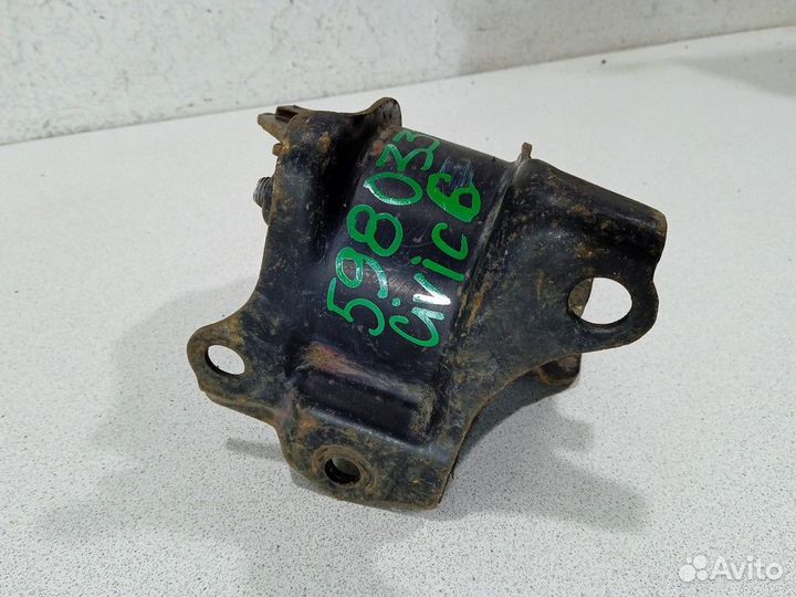 Подушка двигателя 50805S04000