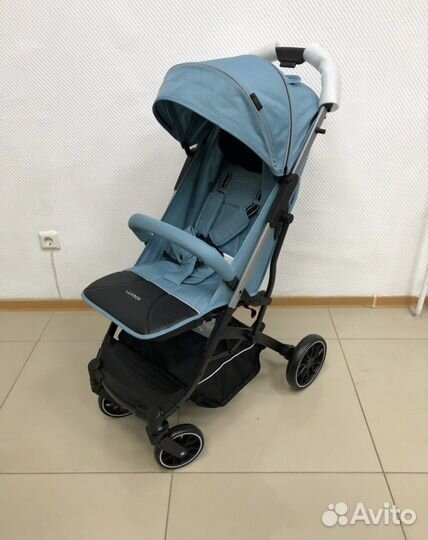 Прогулочная коляска luxmom