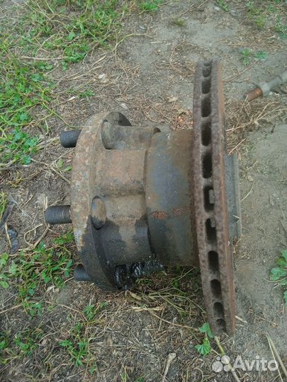 Ступица передняя на газель в сборе