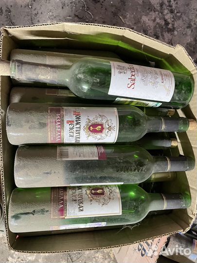 Винные бутылки