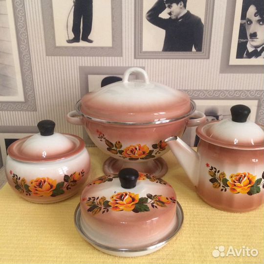 Набор эмалированной посуды СССР