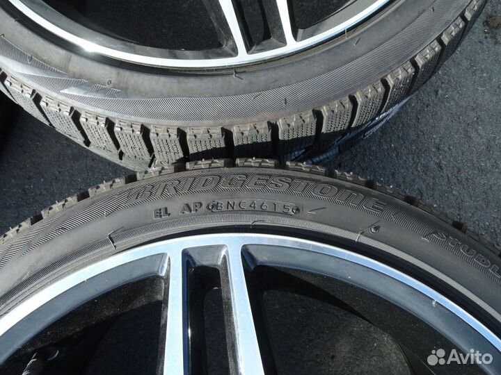 Bridgestone Blizzak VRX 255/35 R19