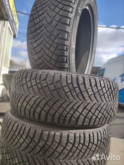 Michelin X-Ice North 4 SUV 245/45 R20