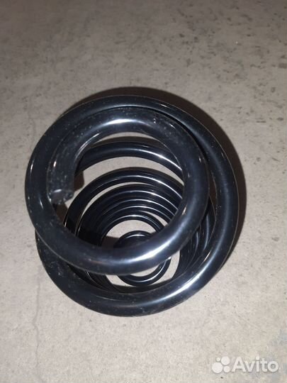 Задняя пружина на мерседес 447