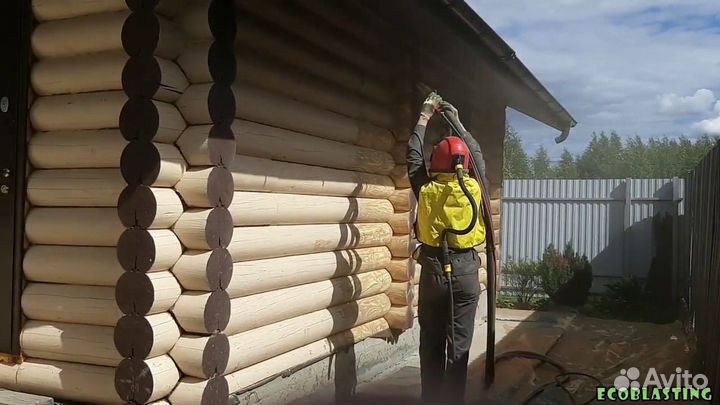 Шлифовка и покраска деревянного дома