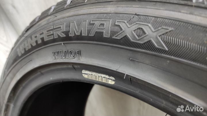 Dunlop Winter Maxx WM01 205/45 R17