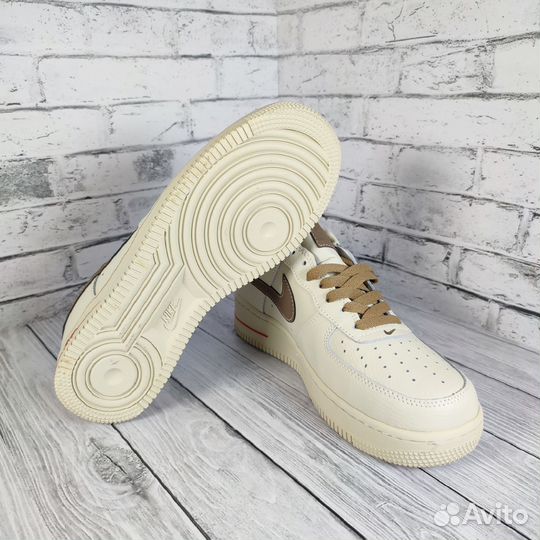 Кроссовки Nike Air Force 1