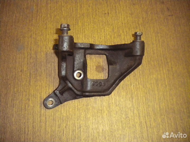 Кронштейн гур Kia Sportage 1 (1996 г.в )