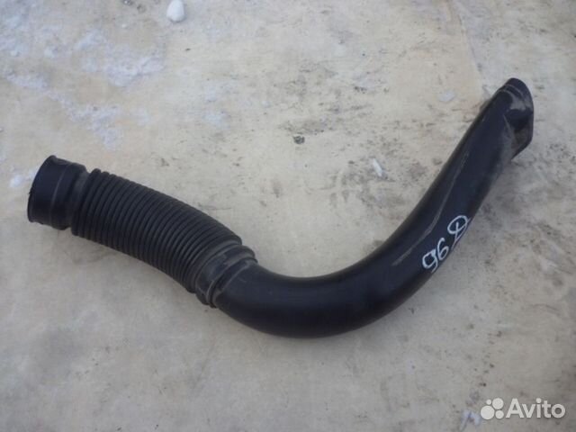 Патрубок воздушного фильтра renault Logan 2005-201