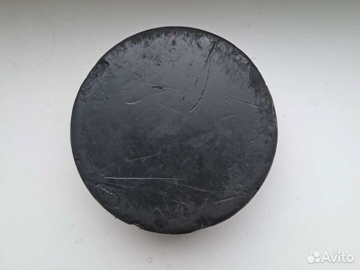 Шайба хоккейная