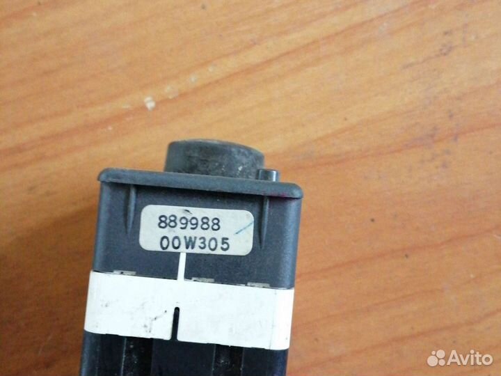 Кнопка переключатель Volvo S40