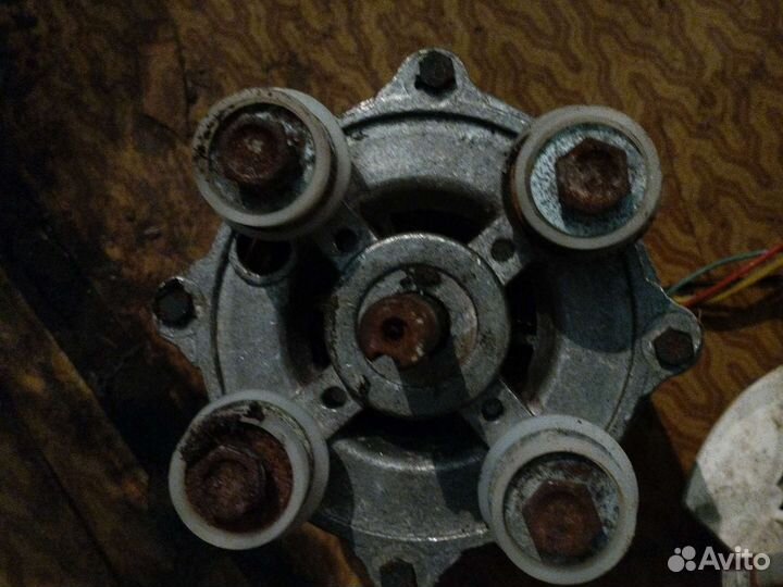 Двигататель стиральной машины