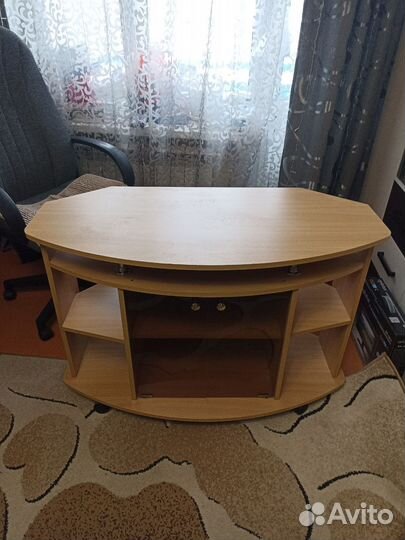 Тумба под телевизор