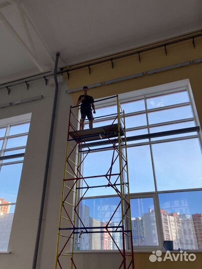 Антивандальная поклейка окон / Тонирование окон