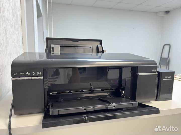 Цветной струйный принтер