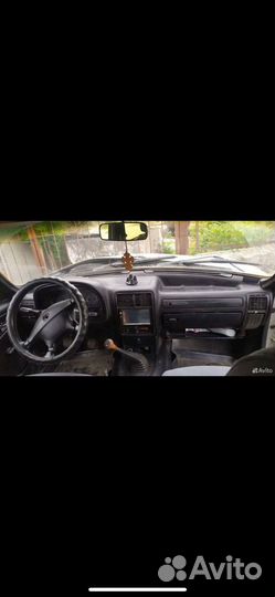 В разборе Волга 31105 газ