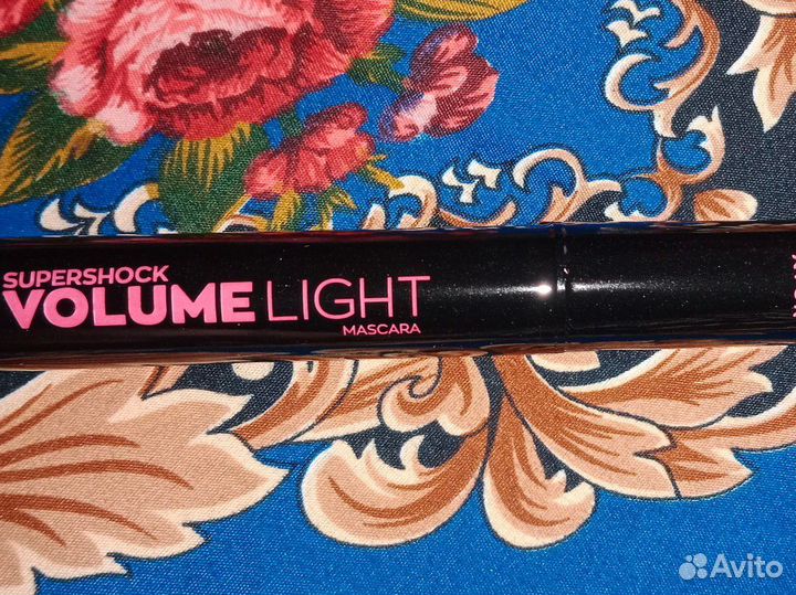 Тушь для ресниц черная