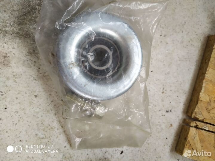 Ролик натяжителя Mitsubishi L200 / Triton/Pajero S