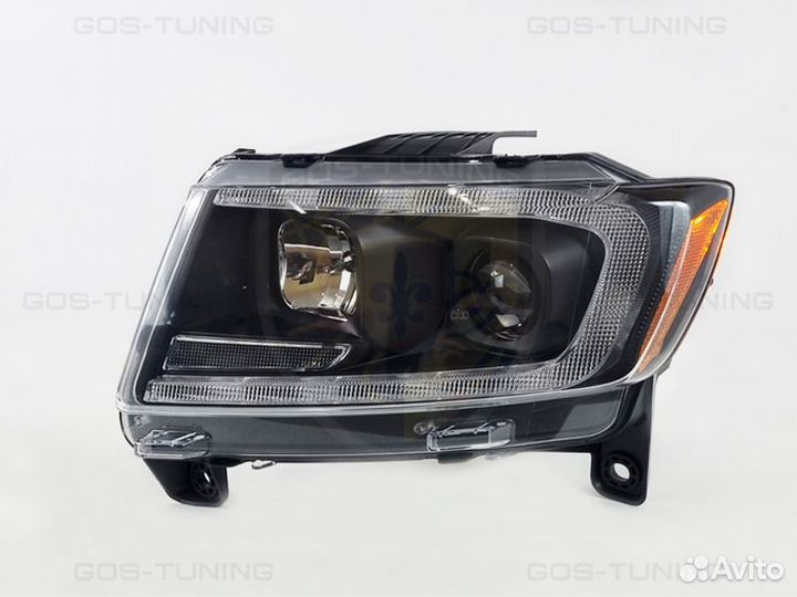 Фара Jeep Grand Cherokee WK2 (2010-2013)