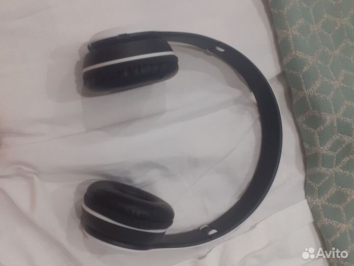 Беспроводные наушники