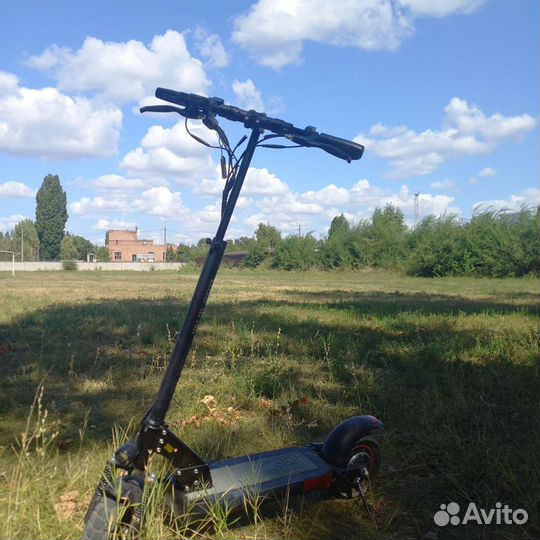 Самокат взрослый электрический бу