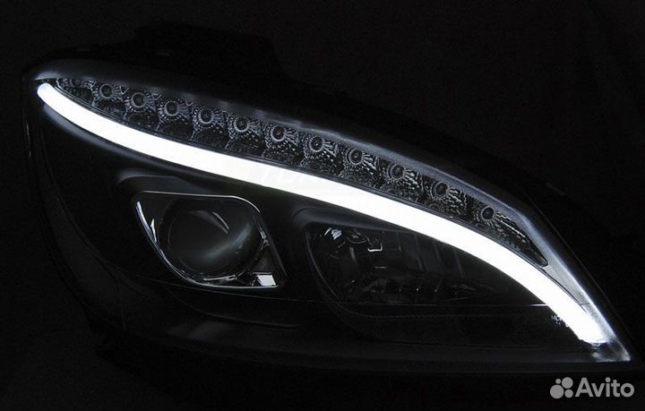 Фары Mercedes C W204 (07-11) lpmec4