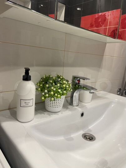 2-к. квартира, 60 м², 6/9 эт.