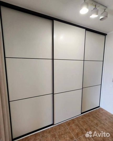 Шкаф купе в коридор