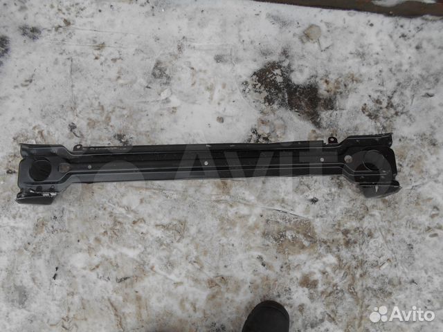 Балка под радиатор 05065241AA Chrysler 300C