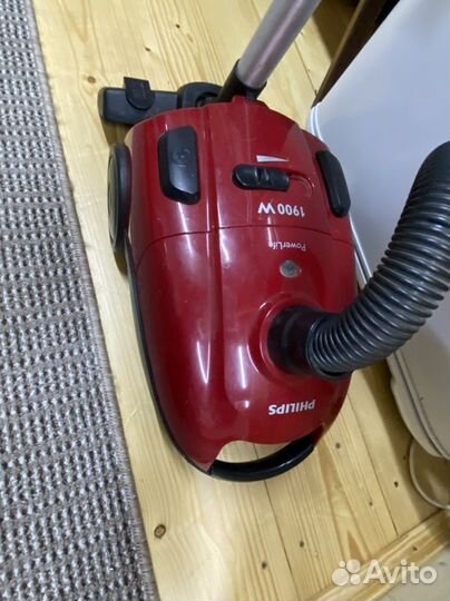 Пылесос philips