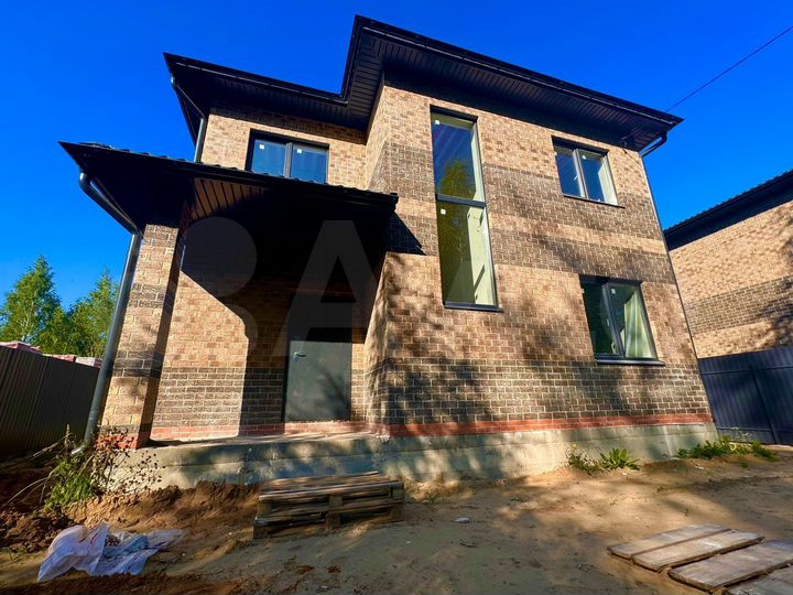 Коттедж 140 м² на участке 4,5 сот.