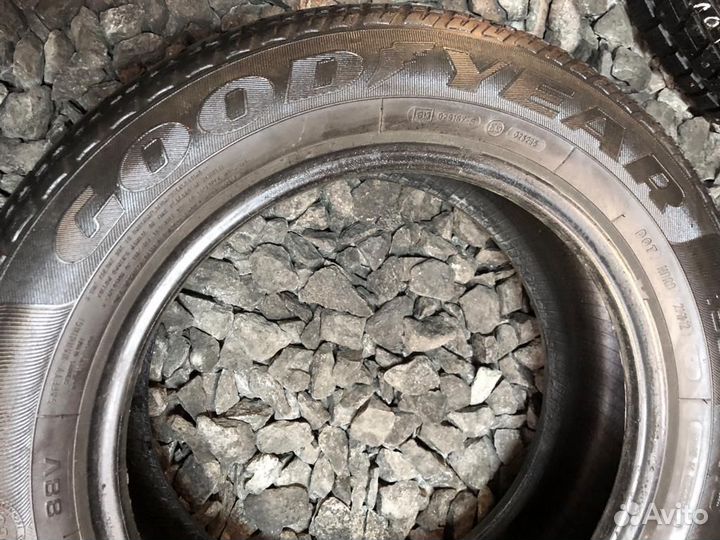 Goodyear Eagle NCT5 195/60 R15