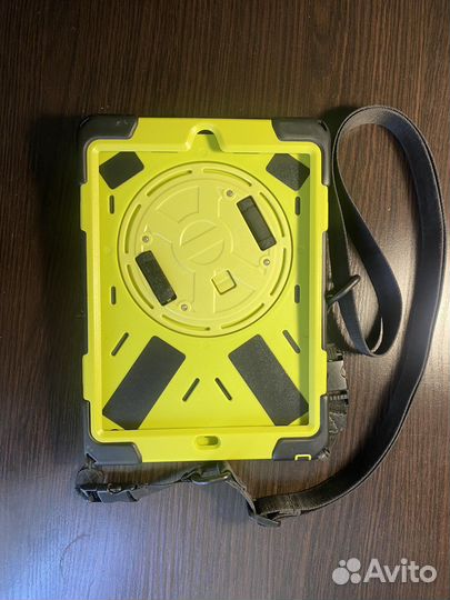 Чехол для iPad 9.7 противоударный