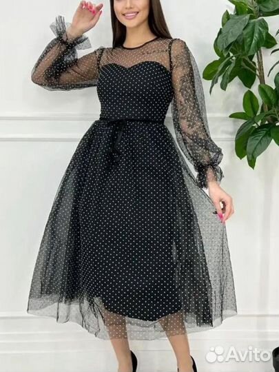 Платье черное пышное М 42-44