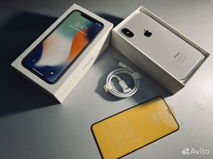 iPhone X, 64 ГБ