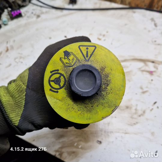 Бачок гур rover 400