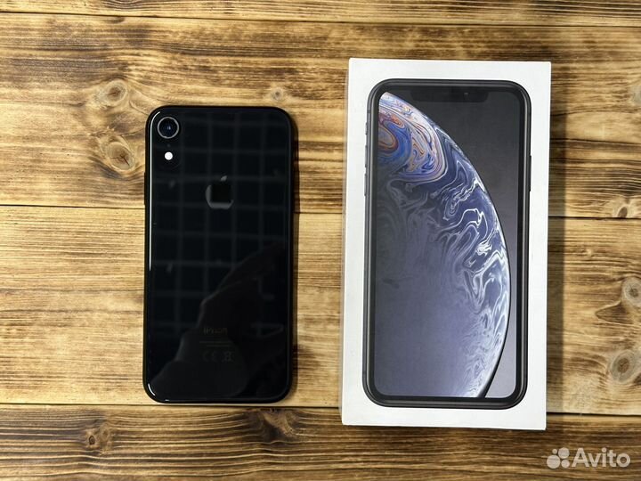 iPhone Xr, 64 ГБ