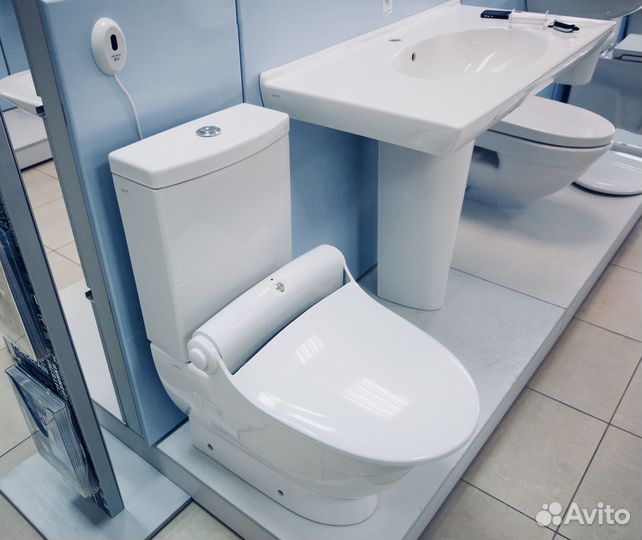 Робот унитазный vip-wc w3132Y-1