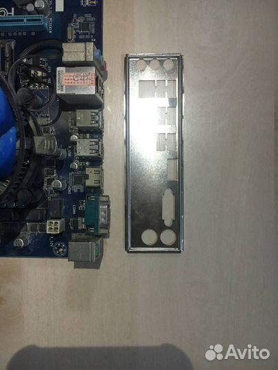 Материнская плата с процессором