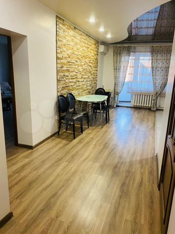 2-к. квартира, 105 м², 5/10 эт.