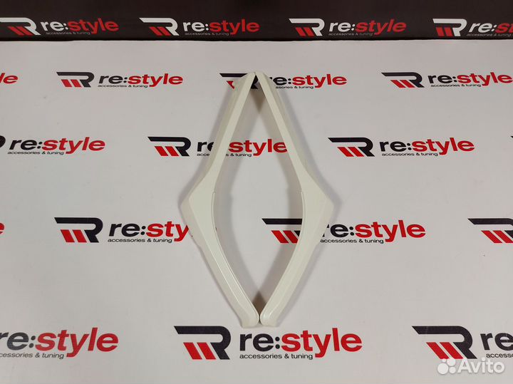 Ресницы Toyota Land Cruiser 200 с 2016 K1176